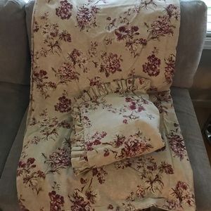 King Duvet cover Eddie Bauer & Euro shams